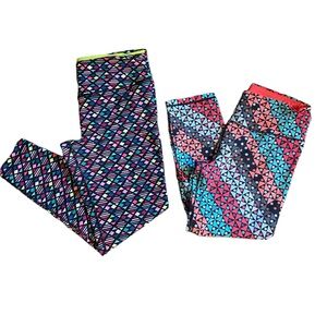 VSX Lot of 2 (1 Tight & 1 Capri) L